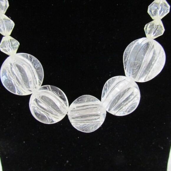 Vintage Chunky Clear Lucite Necklace 1940s 50s - Picture 2 of 8